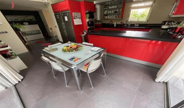 Chalet en barrio Cabo de las Huertas