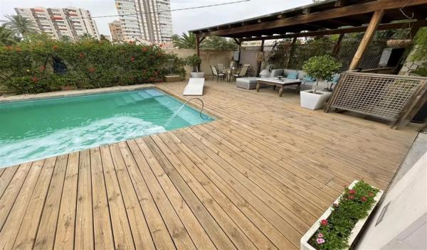 Chalet en barrio Cabo de las Huertas