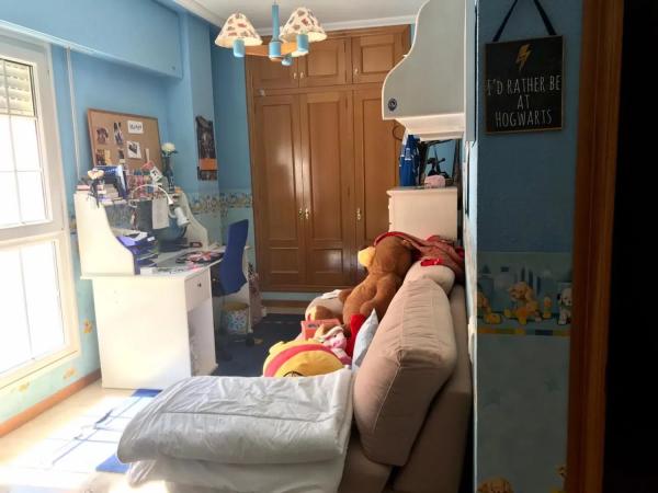 Piso en calle Calderón de la Barca, 16