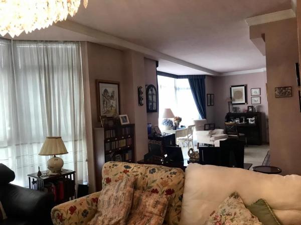 Piso en calle Calderón de la Barca, 16