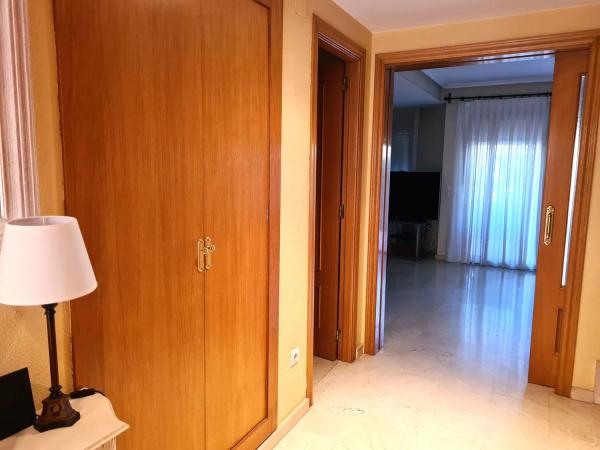 Chalet adosado en calle Manuel Azaña, 2