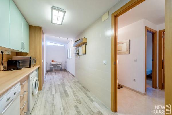 Chalet adosado en calle Clara Campoamor, 5