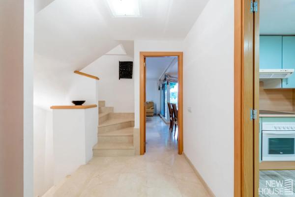 Chalet adosado en calle Clara Campoamor, 5