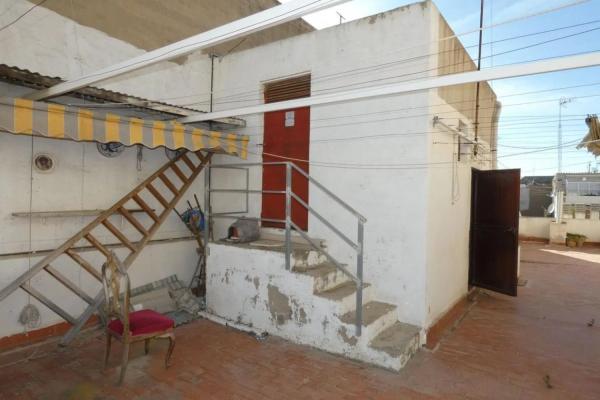 Piso en Barrio Carolinas Bajas