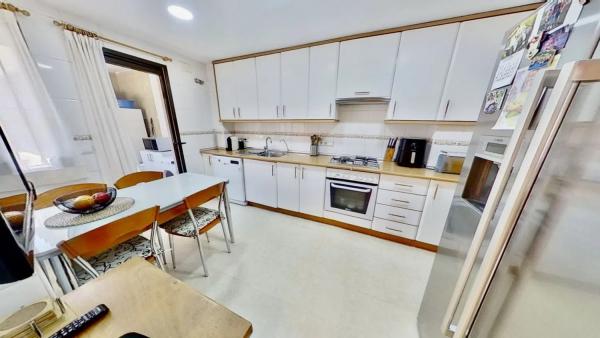 Chalet adosado en avenida de Ansaldo