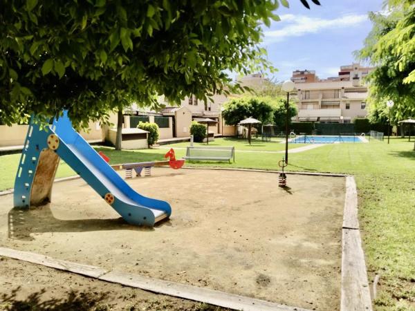 Chalet adosado en avenida de Ansaldo