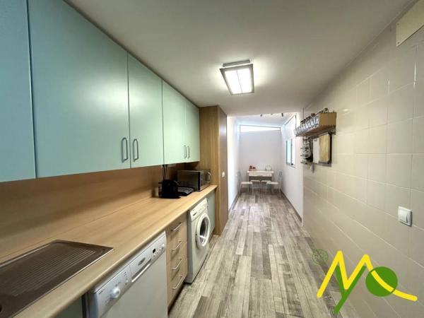 Chalet adosado en calle Clara Campoamor