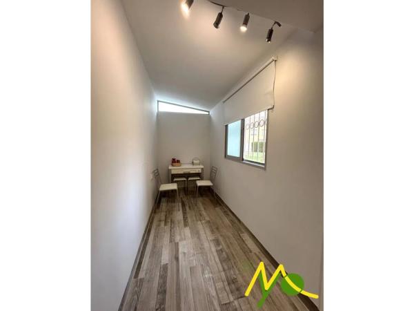 Chalet adosado en calle Clara Campoamor