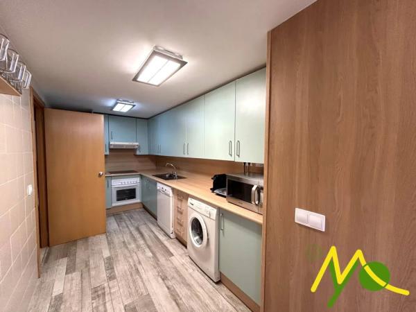 Chalet adosado en calle Clara Campoamor