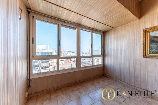 Piso en avenida Alfonso El Sabio, 35