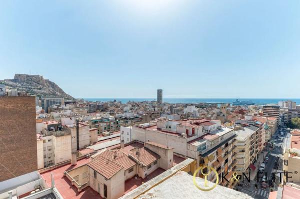 Piso en avenida Alfonso El Sabio, 35