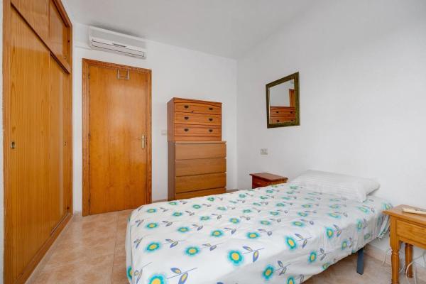 Piso en calle Almoradí, 4