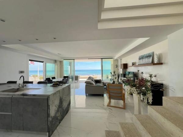 Casa independiente en avenida Avenue Españoles