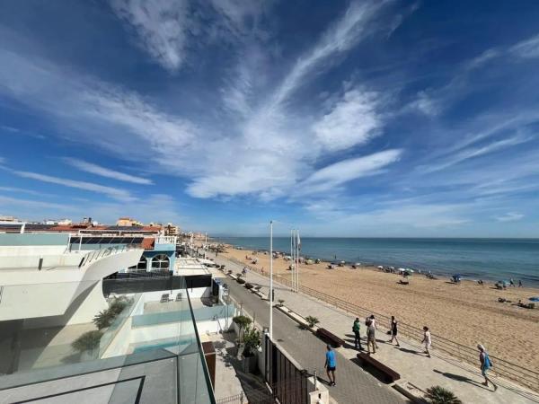 Casa independiente en avenida Avenue Españoles
