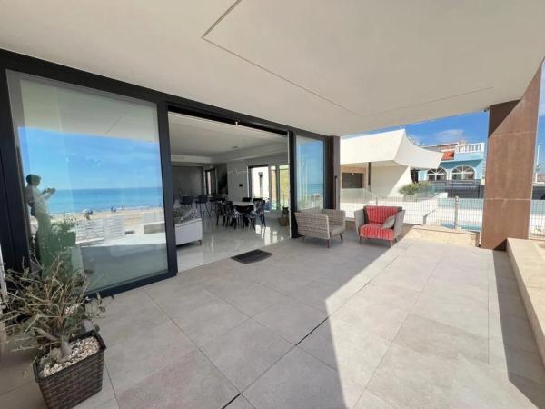 Casa independiente en avenida Avenue Españoles