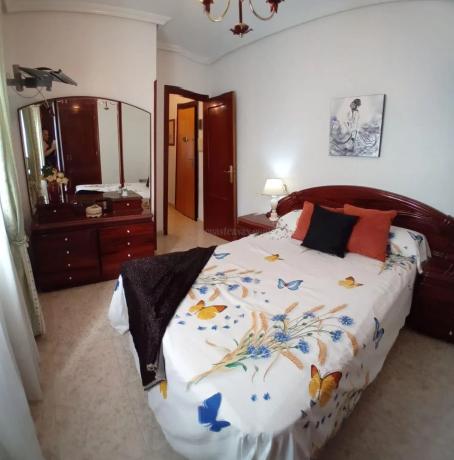 Piso en calle Guardamar