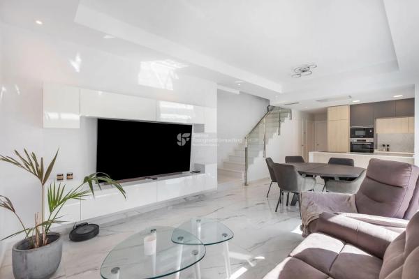 Casa independiente en calle Forano, 14