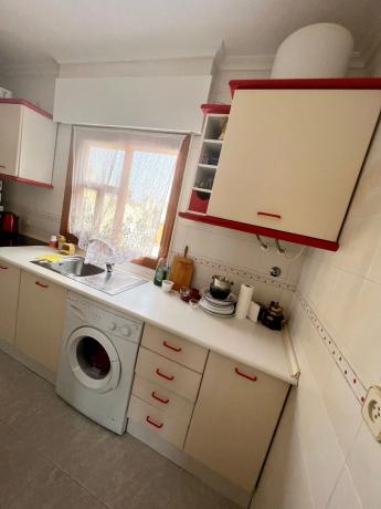 Chalet pareado en calle Marcelina, 42