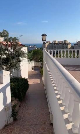 Chalet adosado en calle Minerva