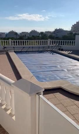 Chalet adosado en calle Minerva