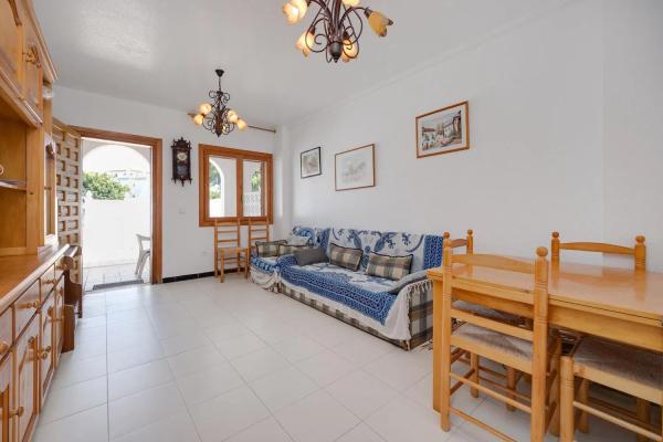 Chalet adosado en ronda José Samper García, 67