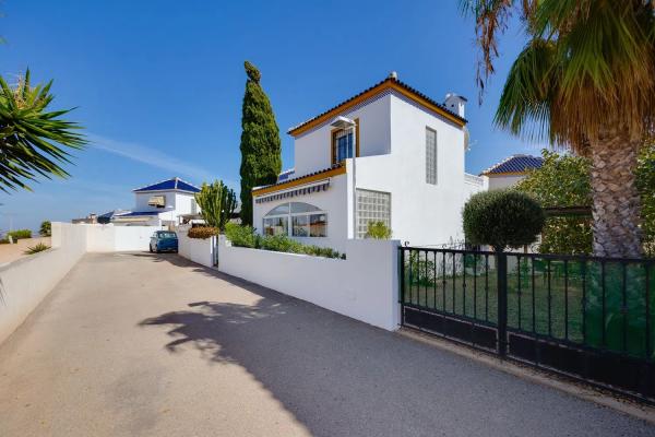 Dúplex en Barrio Los Balcones - Los Altos del Edén