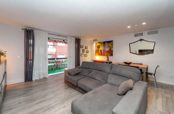 Piso en pasaje de Santa Rita de Casia