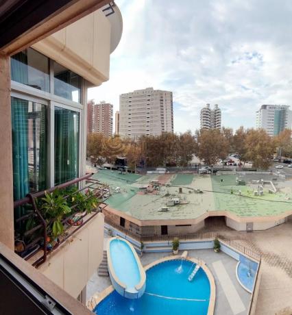 Piso en avenida del Mediterráneo, 15