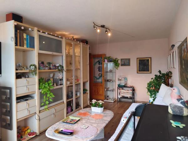 Piso en avenida de Montecarlo, 18