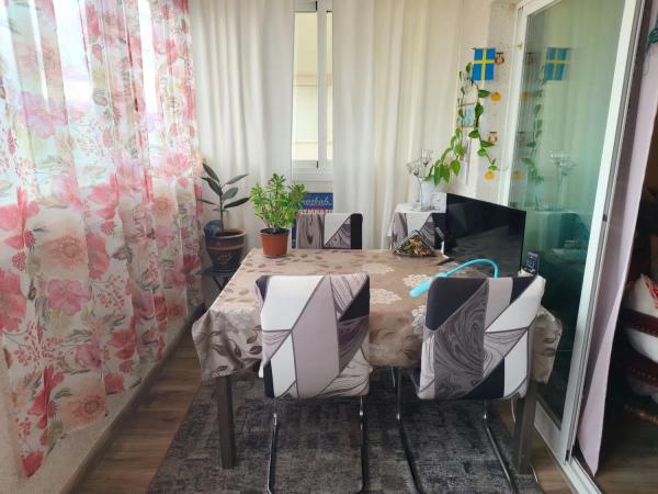 Piso en avenida de Montecarlo, 18