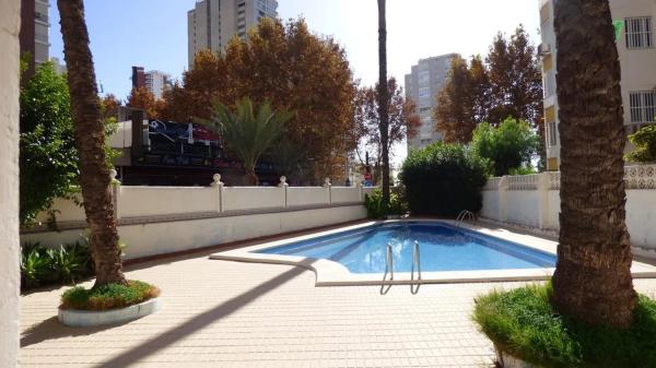 Piso en calle Gerona