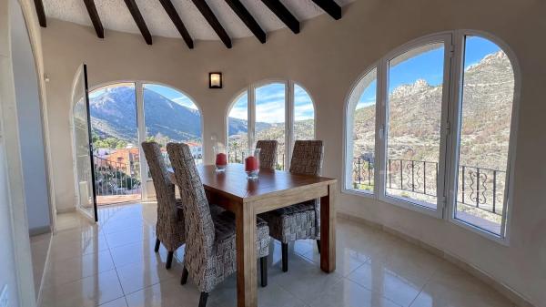 Casa independiente en Partida Maryvilla