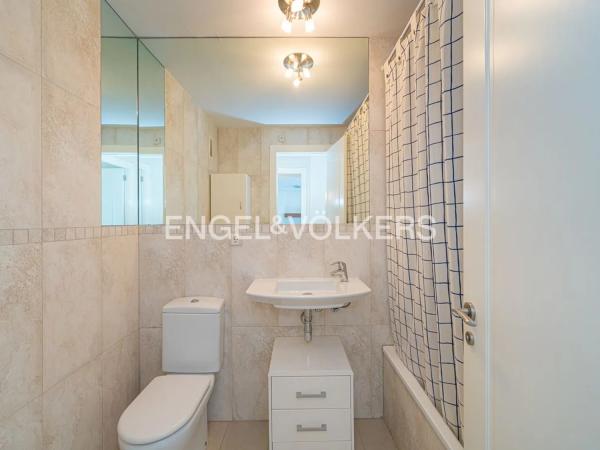 Piso en calle Derramador, 10