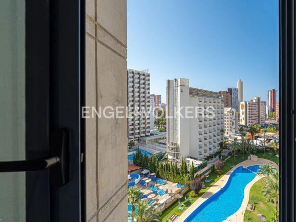 Piso en calle Derramador, 10