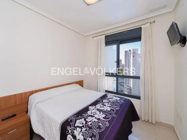 Piso en calle Derramador, 10