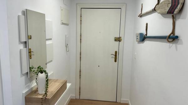 Piso en calle Gerona, 27