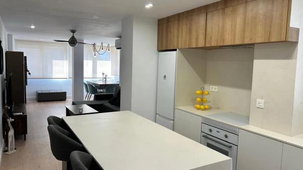 Piso en calle Gerona, 27