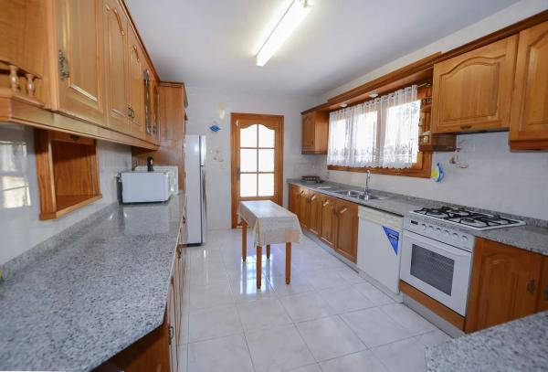 Casa independiente en Urb Ortenbach-Carrio