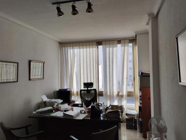 Piso en avenida Gabriel Miró