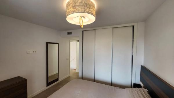 Dúplex en avenida de Rumania, 24