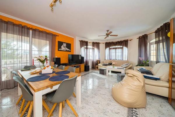 Casa independiente en Partida Garduix