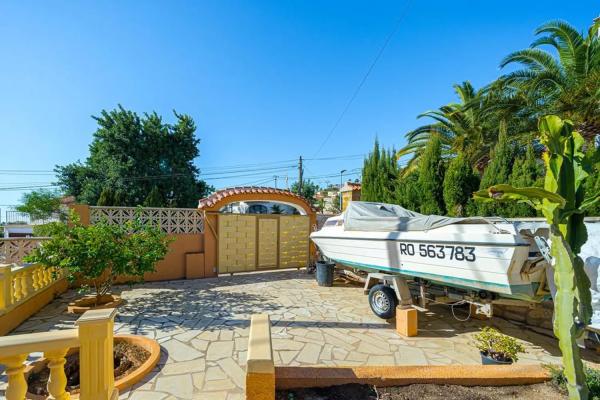 Casa independiente en Partida Cometa i