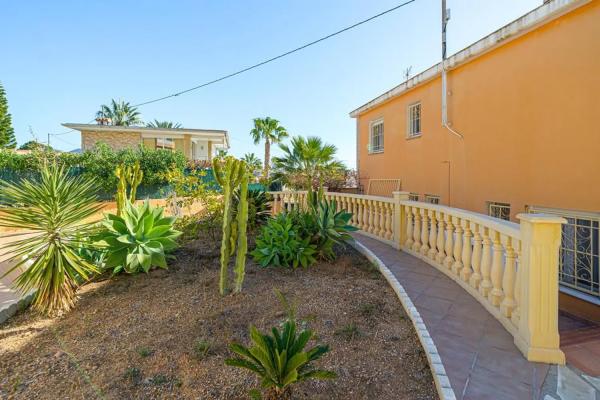 Casa independiente en Partida Cometa i