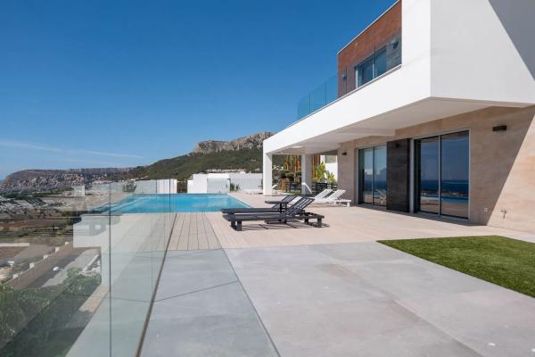 Casa independiente en Partida Colina del Sol