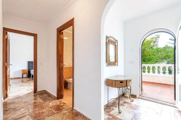 Casa independiente en Urbanització el Tosal