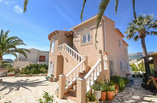 Casa independiente en Partida Marisol Park