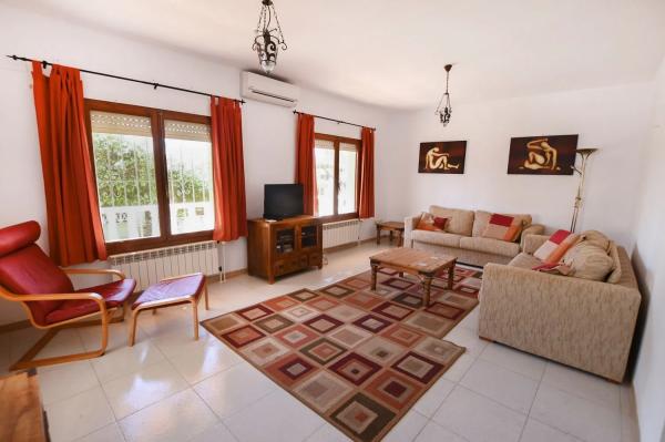 Casa independiente en Partida Marisol Park