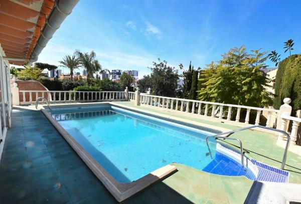 Casa independiente en Partida Marisol Park