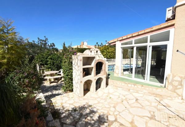 Casa independiente en Partida Marisol Park