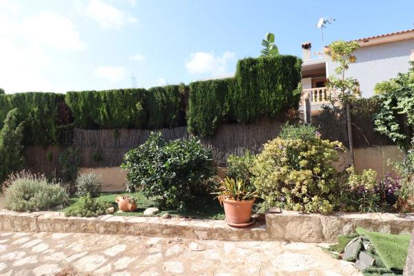 Casa independiente en Partida Marisol Park